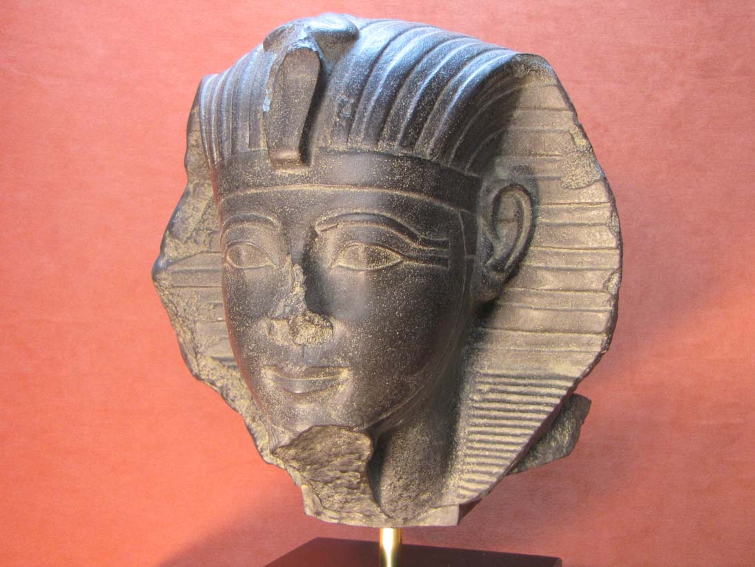 Cabeza de Amenophis II