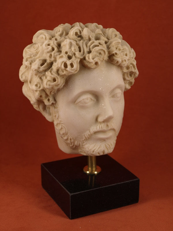 Marco Aurelio (Grande)