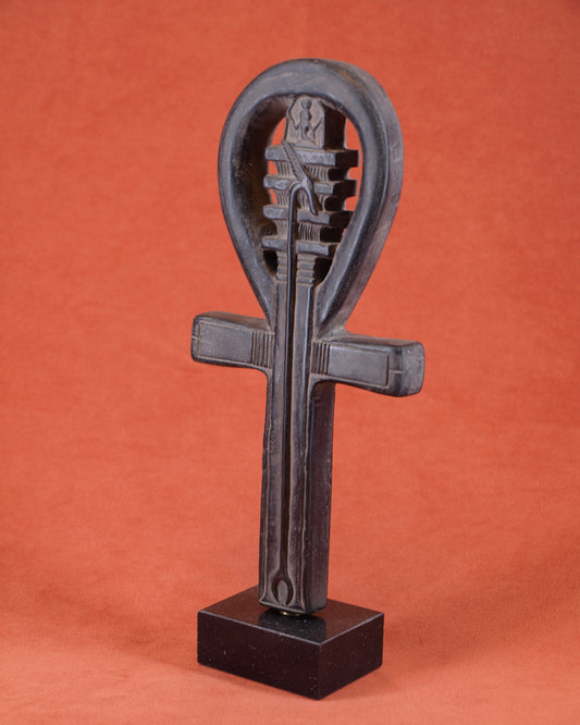 Ankh — La Cruz de la Vida Egipcia