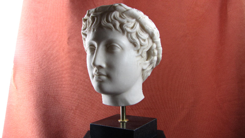 busto clásico decorativo